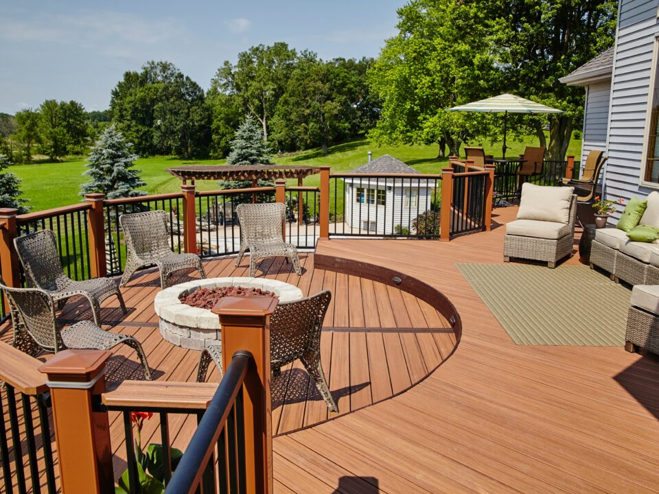 tips to improve your summer entertaining spaces in Milwaukee